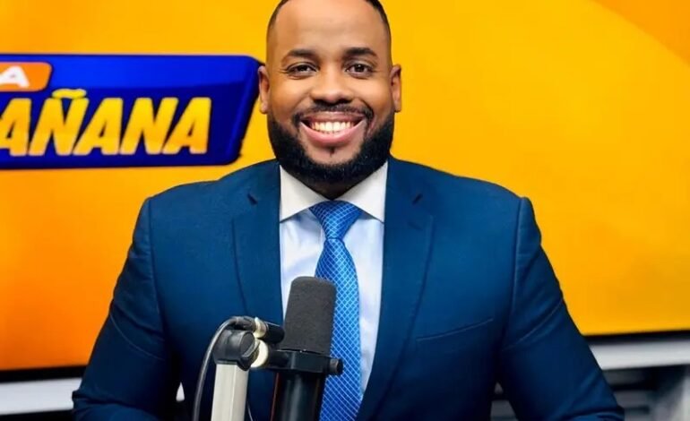 Periodista Elvin Castillo responde a activista haitiano y defiende el derecho de la República Dominicana a proteger su soberanía nacional