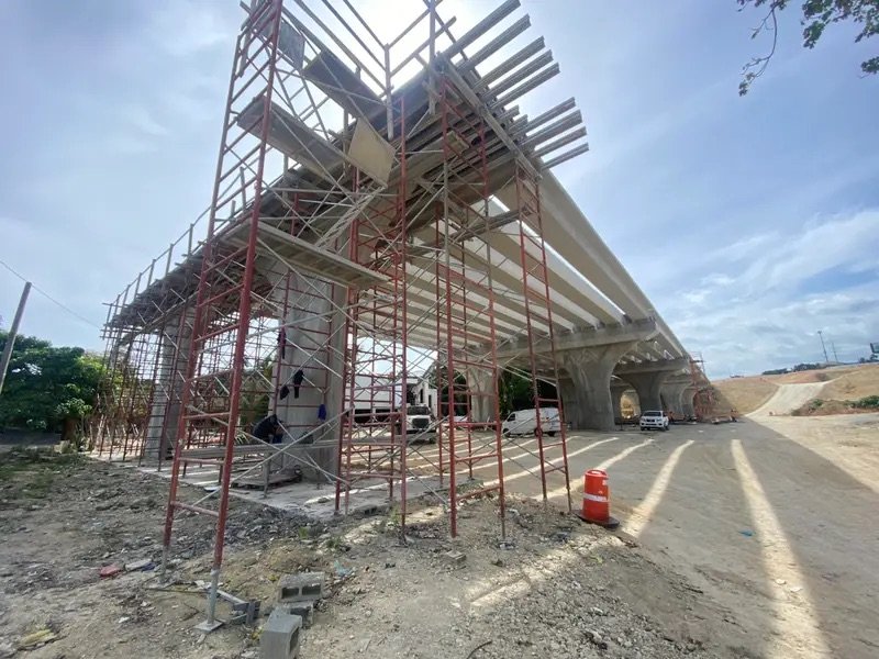Obras que construye el Gobierno en la capital avanzan a buen ritmo