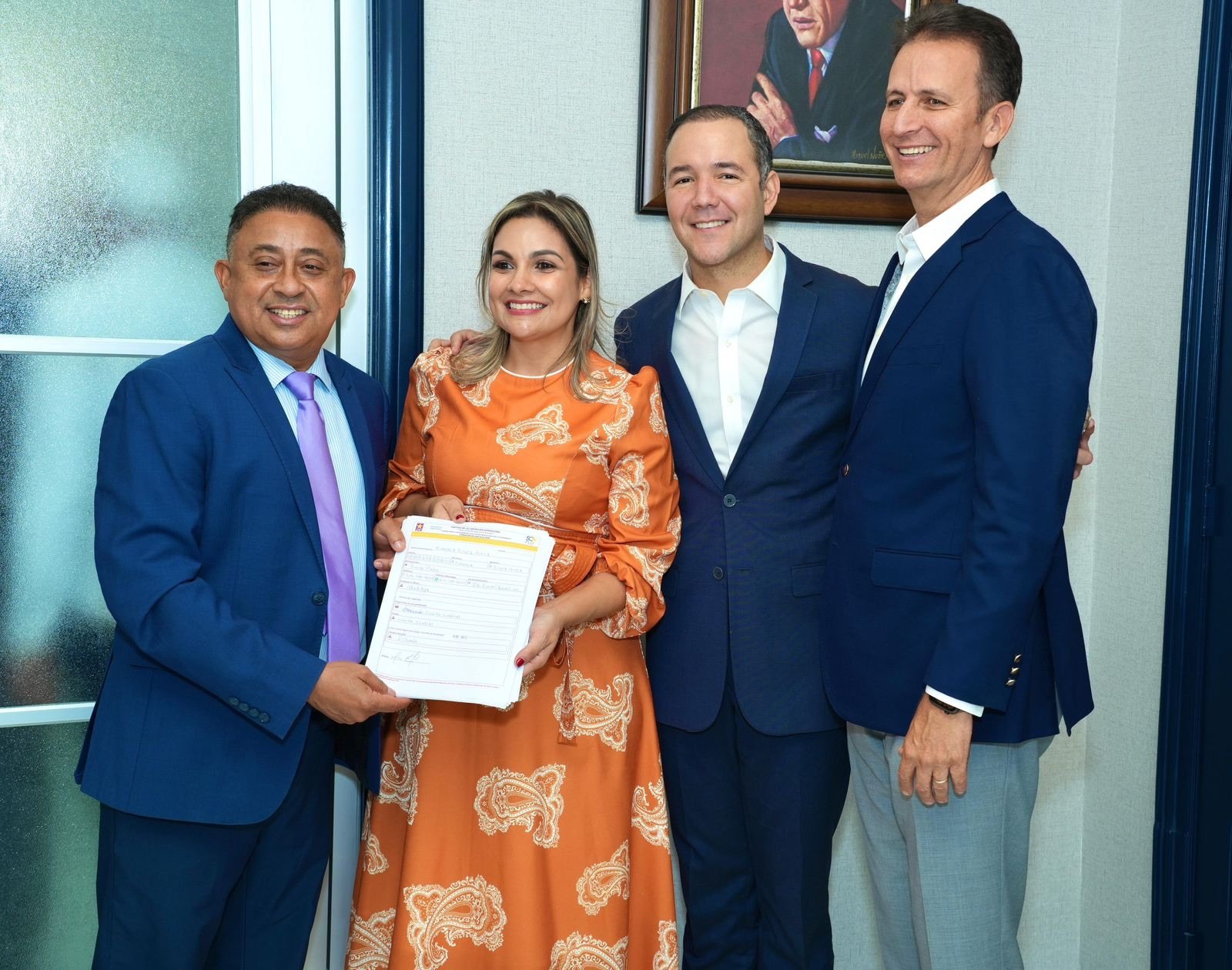 Danilo Medina juramenta a exdiputada Ivannia Rivera y a decenas de dirigentes de Puerto Plata en nueva ola de retornos al PLD