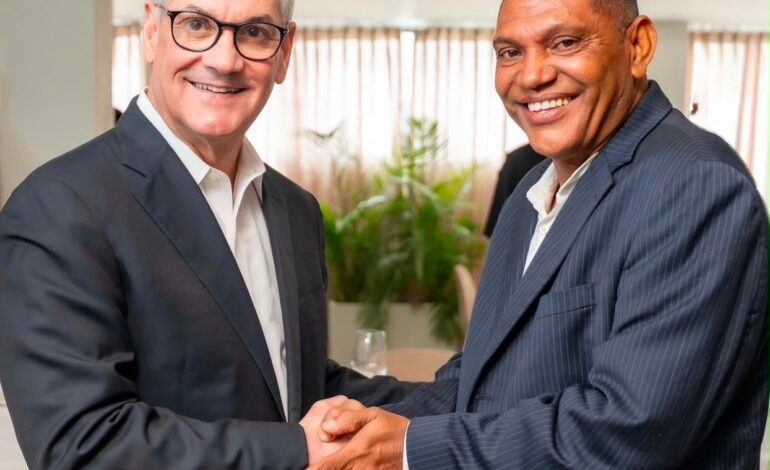 Dos de los ocho aspirantes del PLD ya respaldan a Gonzalo Castillo