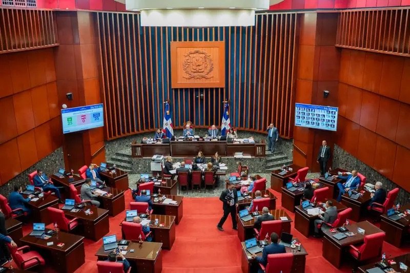 Senado aprueba modificaciones a la Ley 225-20 de Residuos Sólidos y pasa al Poder Ejecutivo para su promulgación u observación