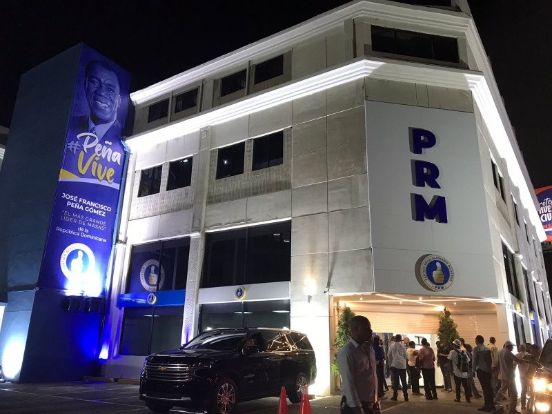 Convención del PRM aprueba modificación de sus estatutos