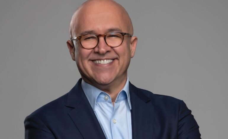 Domínguez Brito se suma a los debates presidenciales del PLD organizados por el CODESSD