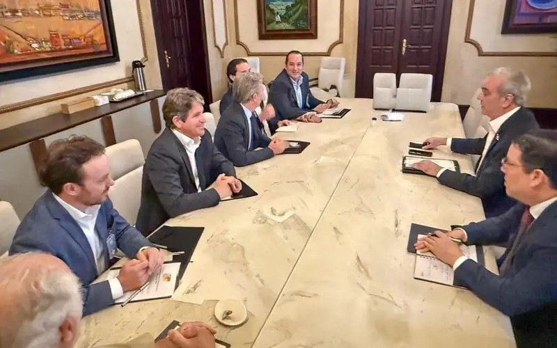 Industria azucarera dominicana acelera mecanización y reduce dependencia de mano de obra extranjera