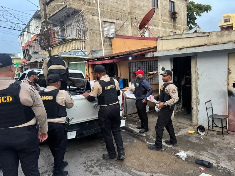 DNCD y MP atrapan en La Vega a “Ney y/o Cara Cortada”, buscado por tráfico de drogas y herir a un haitiano