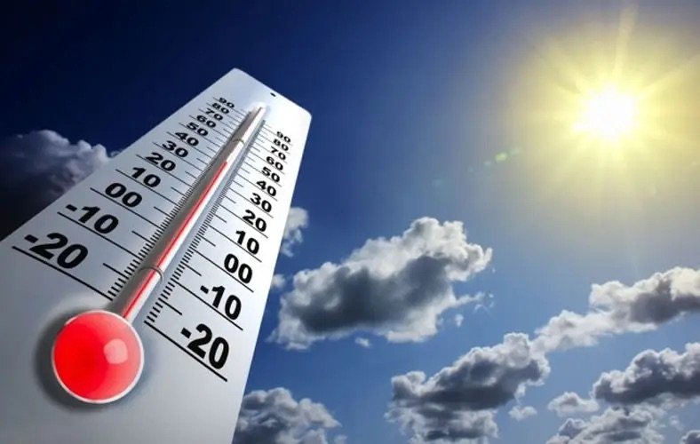 El calor se mantendrá durante mañana de este sábado; en la tarde pudieran ocurrir algunos aguaceros, según Onamet