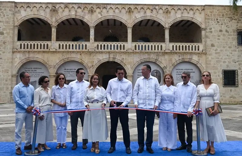Mitur termina remozamiento del Alcazar de Colón e inicia iluminación ciudad colonial con dos mil lámparas