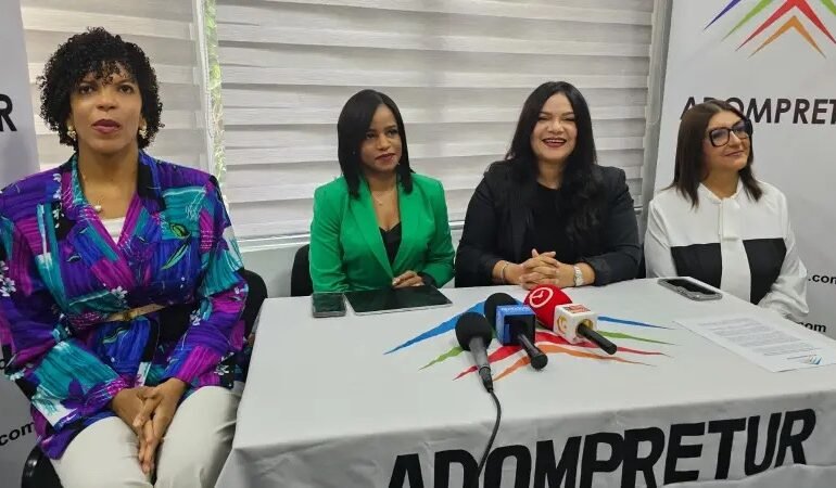 Adompretur abre convocatoria del Premio Nacional de Periodismo Turístico Epifanio Lantigua 2026