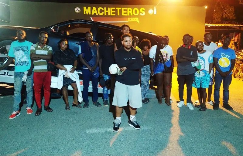 Ejército detiene a 3 dominicanos vinculados al transporte de haitianos indocumentados en Valverde y Santiago Rodríguez