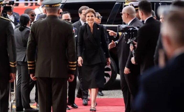 Vicepresidenta y secretario de Salud de EE. UU. se reunirán este martes en Washington