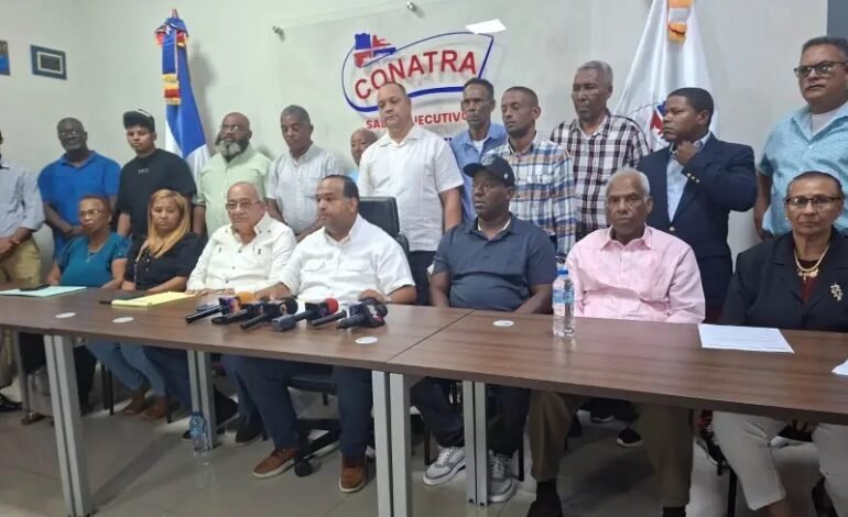 Conatra y transportistas de Santo Domingo Este denuncian invasión de varias de sus rutas y violación de perfiles por parte de Fenatrano