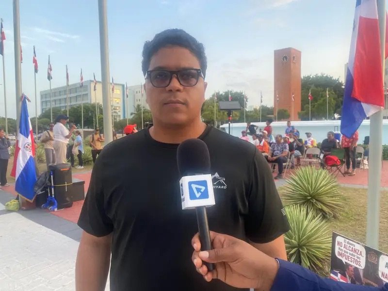 Antigua Orden anuncia movilización en Guerra por presuntas amenazas contra joven que sacó rifle contra haitianos