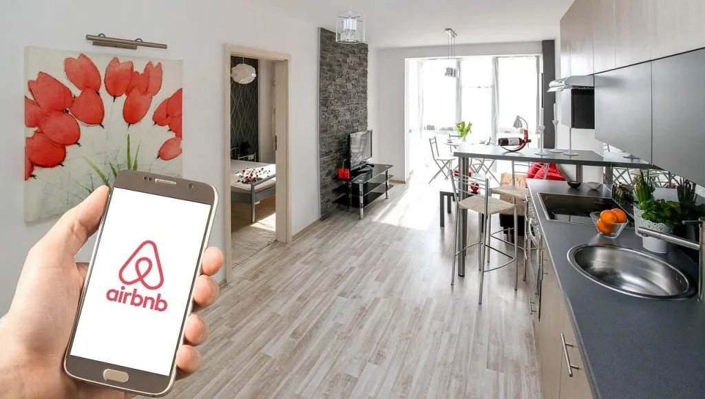 La propuesta del Mitur para regular los alojamientos de renta corta y la respuesta de Airbnb