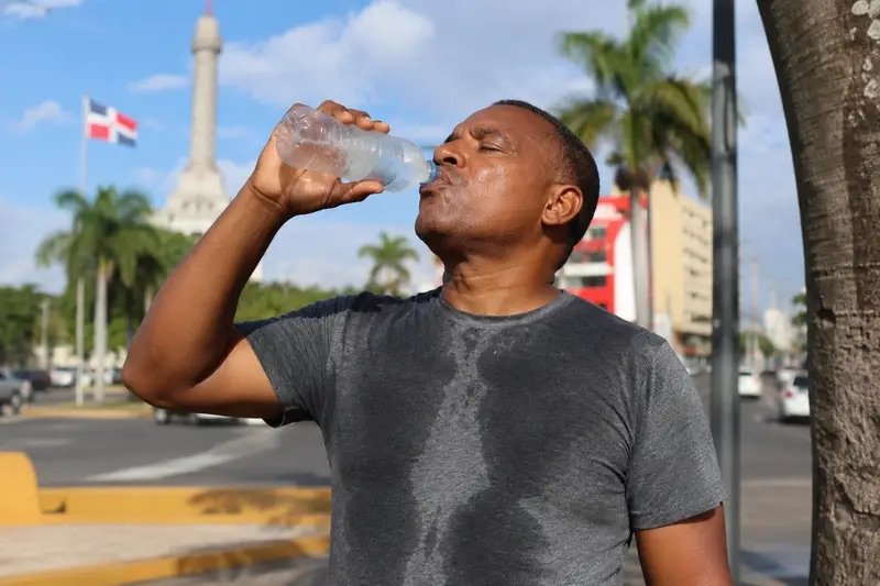 A hidratarse bien! Este sábado hará un calor intenso con temperaturas de hasta 35 grados