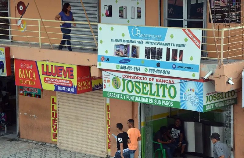 Proyecto de ley plantea 10 años sin otorgar permisos para nuevas bancas de apuesta y prisión para riferos ilegales