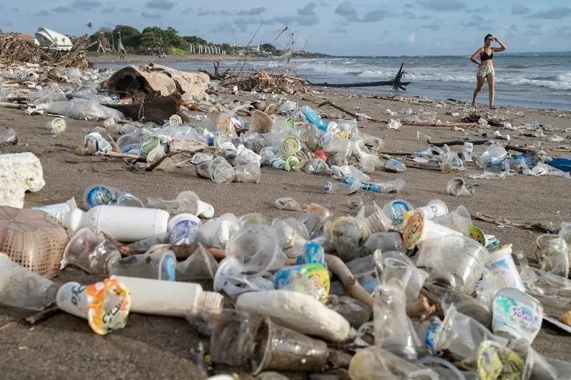 Todos los continentes sufren cambios climáticos; plásticos en el mar aumenta a nivel mundial