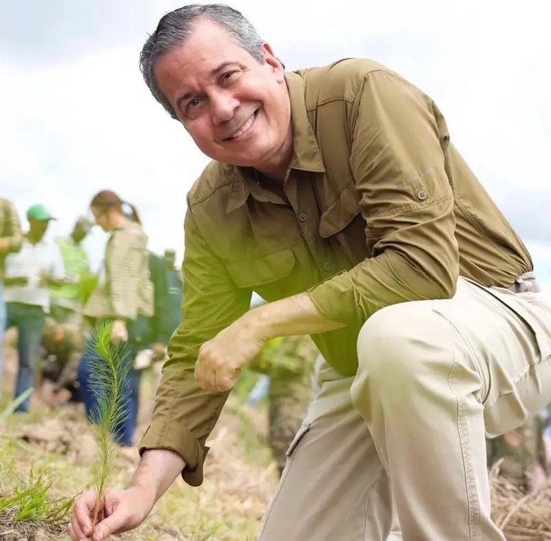 Orlando Jorge Villegas agradece aprobación de proyecto que declarar 6 de junio como Día Nacional de la Conservación del Medio Ambiente