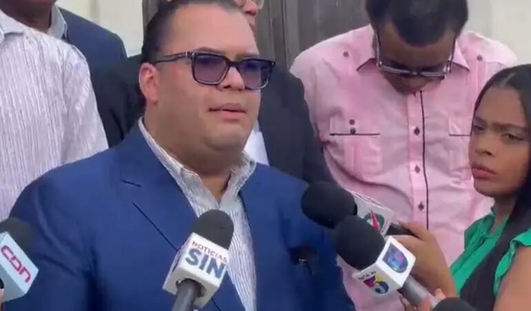 Asociación de Afiliados a la Seguridad Social exige ampliar límite anual de medicamentos a RD$30,000 y que el monto sea acumulativo