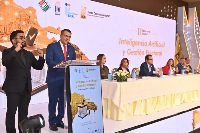 JCE inaugura seminario internacional sobre inteligencia artificial y gestión electoral