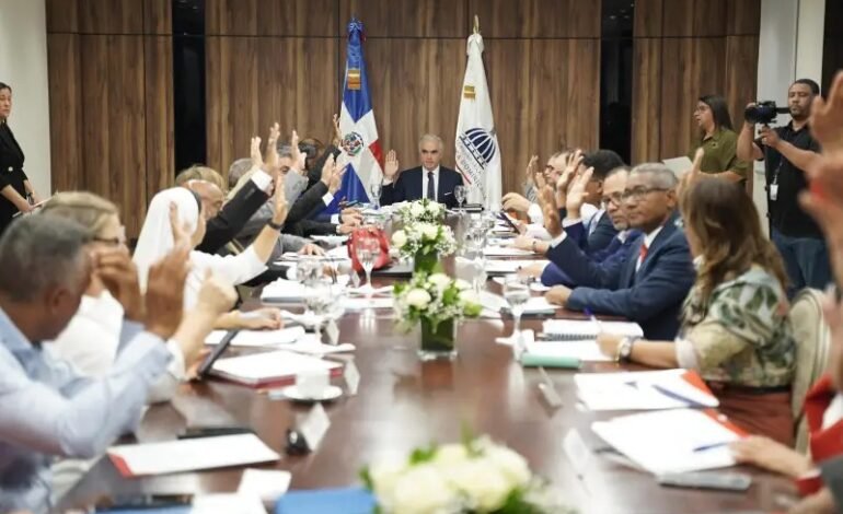 CNE aprueba fortalecer el rol de las escuelas en la prevención de la violencia de género, intrafamiliar y sexual