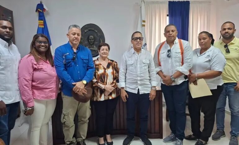 Construcción de nuevas aulas para el nuevo año escolar avanzan de manera acelerada en El Seibo y La Romana