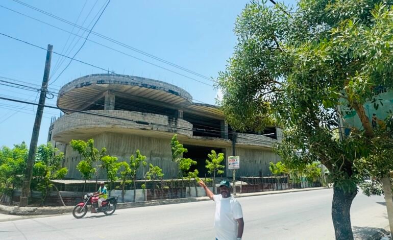 Socio de COOPNAMA denuncia presuntas irregularidades en compra de terreno para sucursal de Nagua