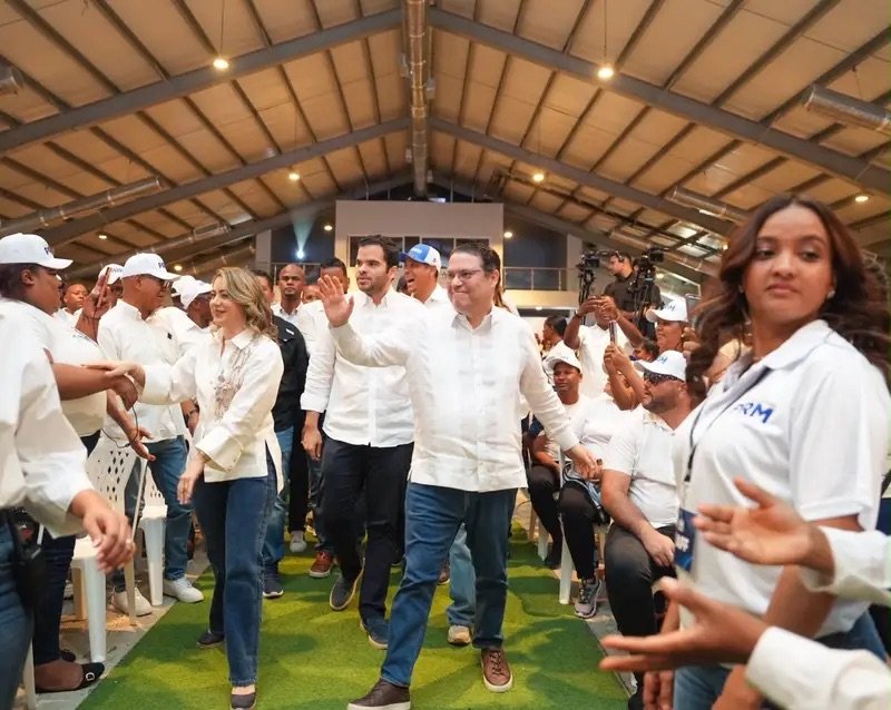 Iniciativa “Hablemos PRM” presenta propuestas para el futuro del partido