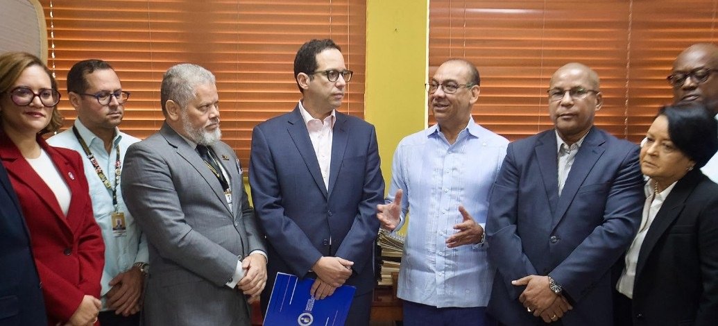 PRM deposita ante la JCE su padrón de militantes integrado por 1, 551,727 miembros