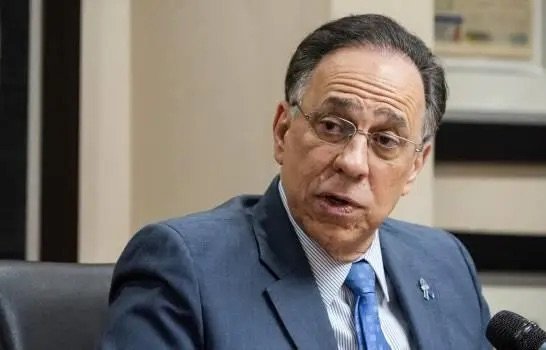 Cuestionan permanencia de Celso Marranzini frente del CUED ante crisis, protestas y aumento de pérdidas
