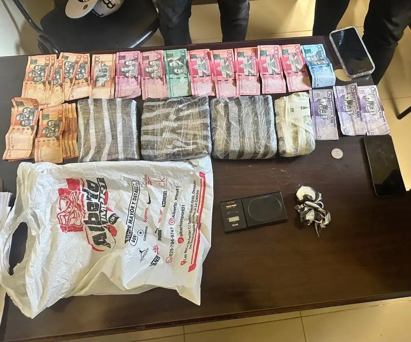 PN reporta apresamientos en La Vega y San Juan; ocupa armas de fabricación casera y presuntas drogas