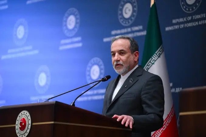 Irán exige reparaciones de guerra para reanudar diálogo con Estados Unidos