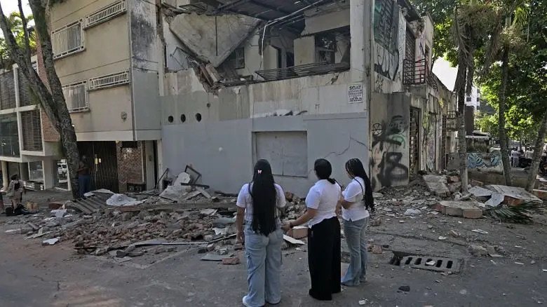 Presidente Abinader se solidariza con Colombia tras fuerte terremoto; manifiesta disposición de ayudar a los afectados