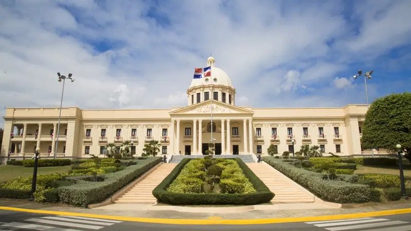 Gobierno dominicano habilita centro de acopio en apoyo a Colombia