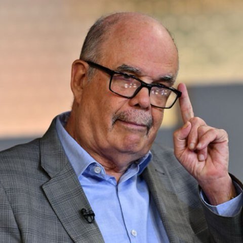 Desmiente ADP y PLD Roberto Cassá defiende texto de historia del Ministerio de Educación