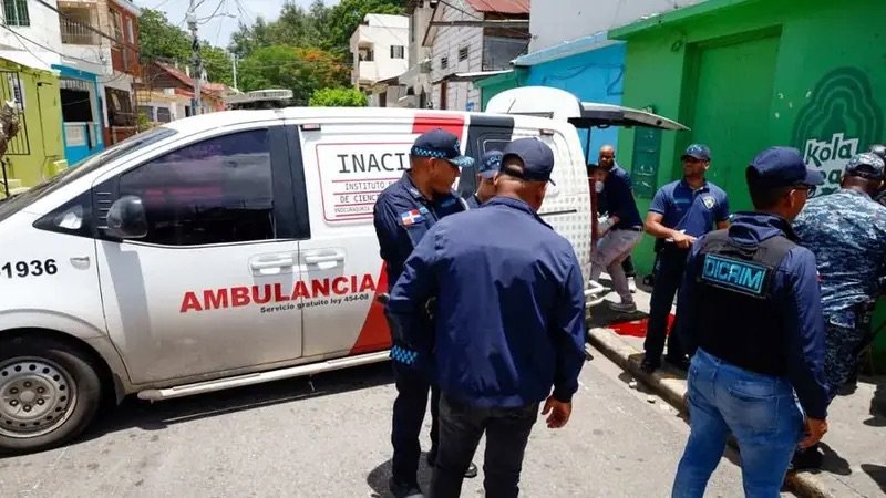PN busca a dos hombres señalados de muerte de Amaury Saviñón en Santiago