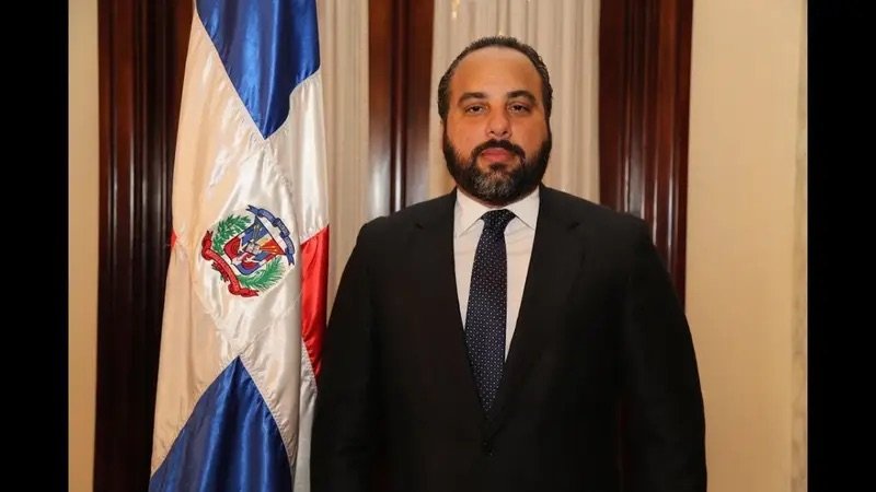 Datos claves sobre Julio Peña Guzmán, el nuevo presidente de la Junta de Aviación Civil