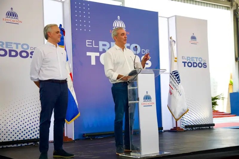 En Jimaní el presidente Abinader llama a comunidad educativa a iniciar las clases el próximo lunes&nbsp;
