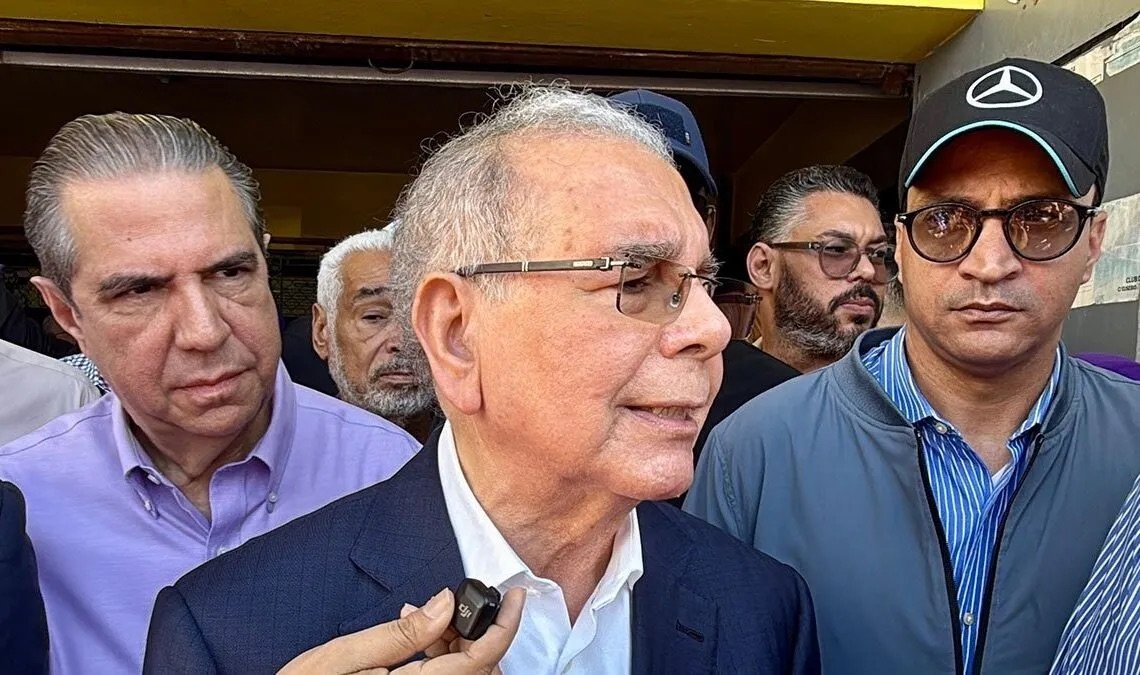 Danilo Medina acusa al Gobierno de encarecer la energía y afectar al país&nbsp;