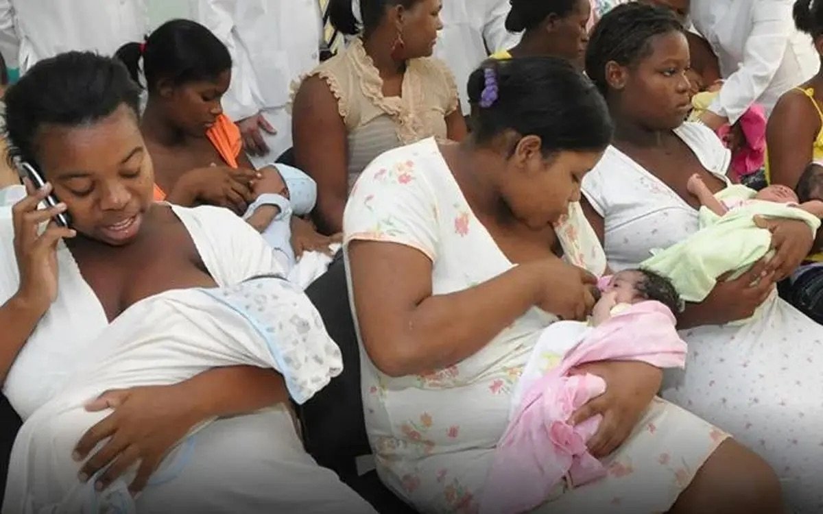 Director SNS afirma reducción de más de 50 % en parturientas extranjeras en hospitales de RD