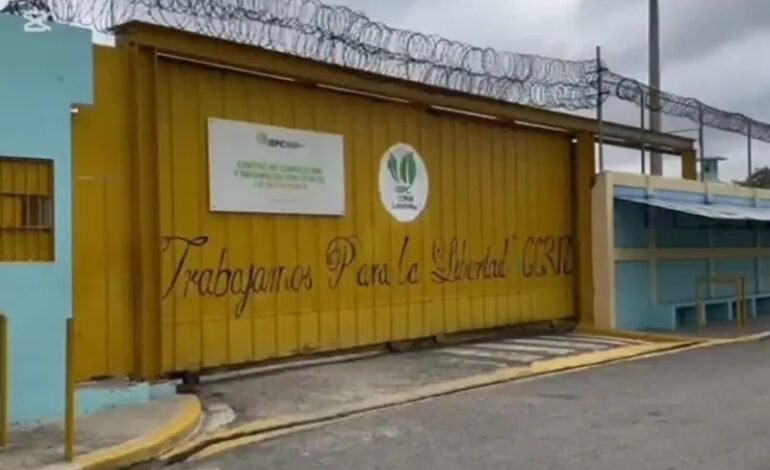 Ocho internos resultan heridos tras incidente durante requisa en cárcel de Moca