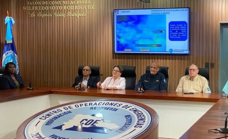 Efectos de onda tropical se comenzarán a sentir este domingo