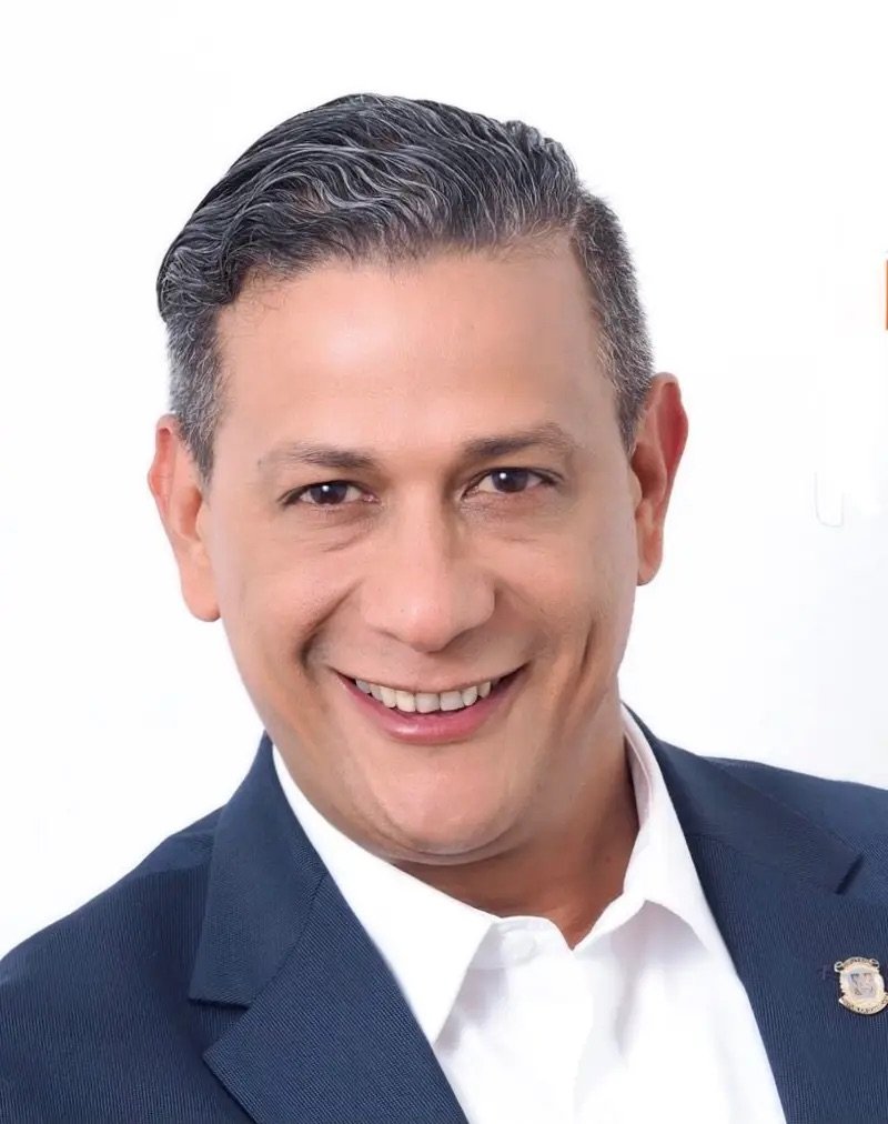 Robinson Díaz destaca respaldo del sector salud de Santiago a David Collado rumbo al 2028