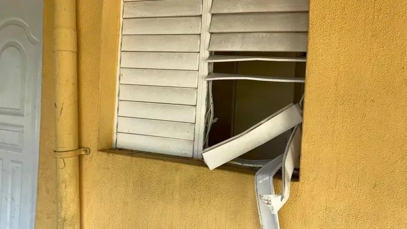 Roban 35 televisores donados a atletas medallistas de Bayaguana en los Juegos Centroamericanos 2026