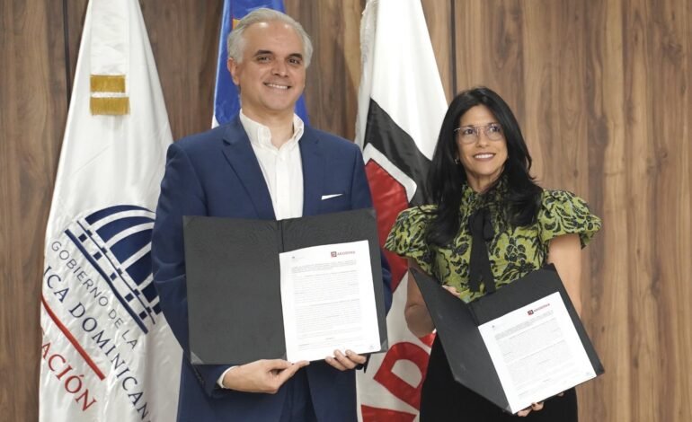 Ministerio de Educación y ADOZONA acuerdan fortalecer la vinculación entre la educación técnico-profesional y las zonas francas