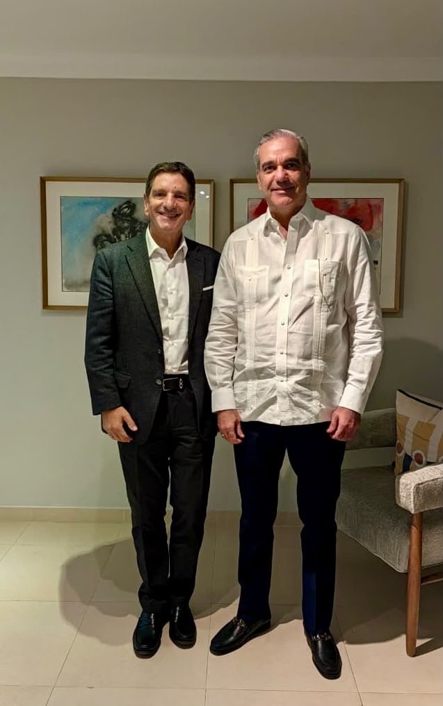 Presidente Abinader recibe en visita de cortesía al presidente de Google Cloud para América Latina