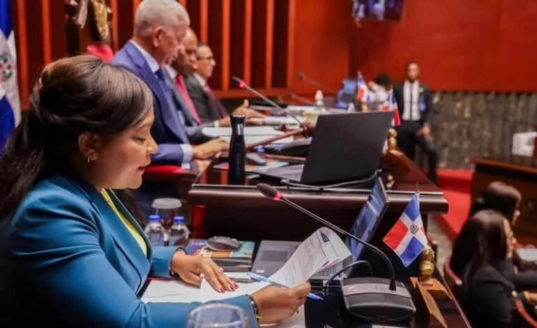 Senado aprueba varios proyectos de ley de interés para la nación dominicana