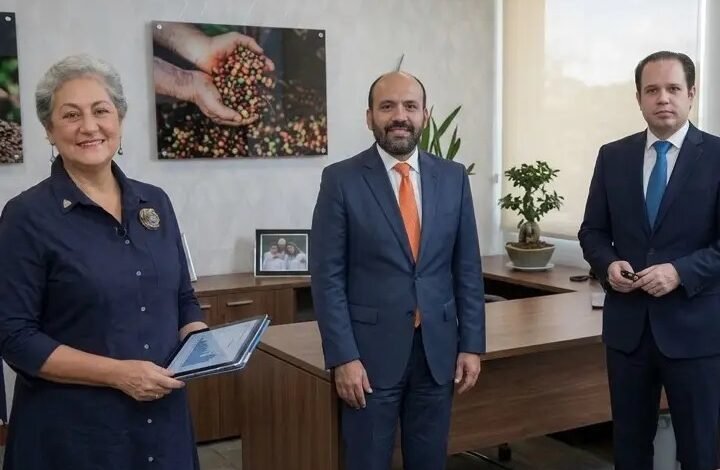 Poder Ejecutivo renueva la cúpula del Ministerio de Relaciones Exteriores
