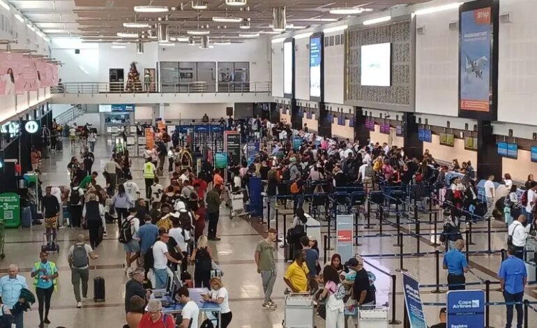 Accidente de avión de Amazon Air provoca retrasos en vuelos entre RD y Miami