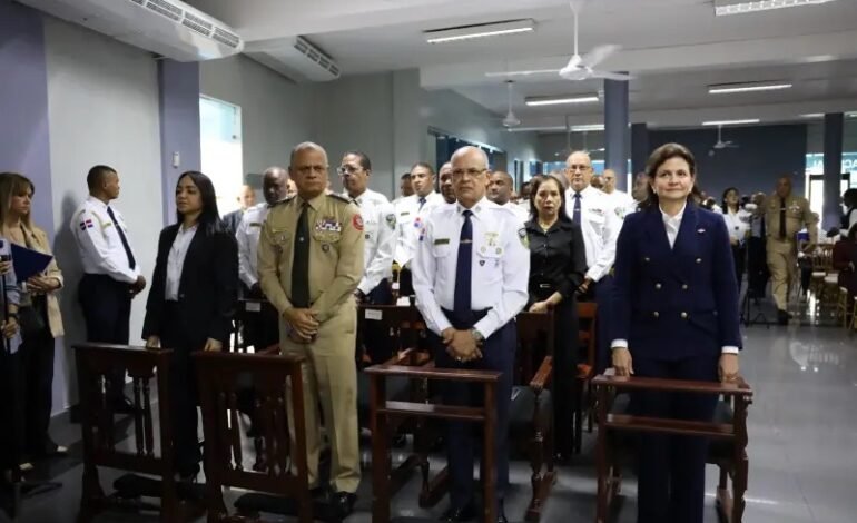 PN se une a Jornada Nacional de Oración y Acción de Gracias “Ora y Acciona RD”