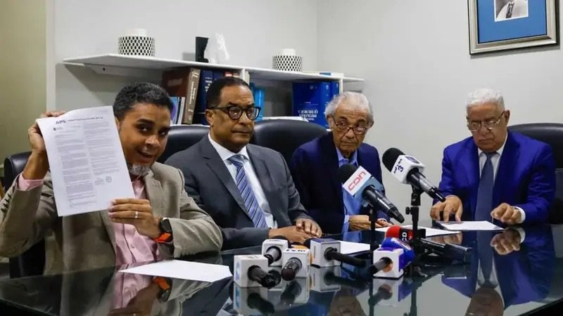 ANDECLIP advierte decenas de afiliados a APS podrían quedar sin cobertura por deuda con suplidores de servicios